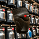 Rodillera Voleibol En Gel M8712 (PAR) - M8712 - NEG - SRodillera